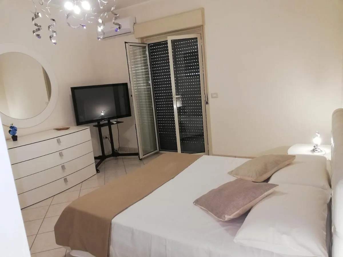 Il Posto Giusto Apartment Messina