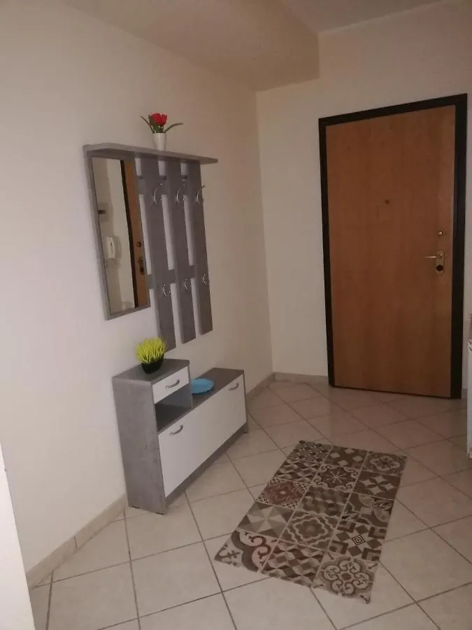 Il Posto Giusto Apartment Messina 0*,