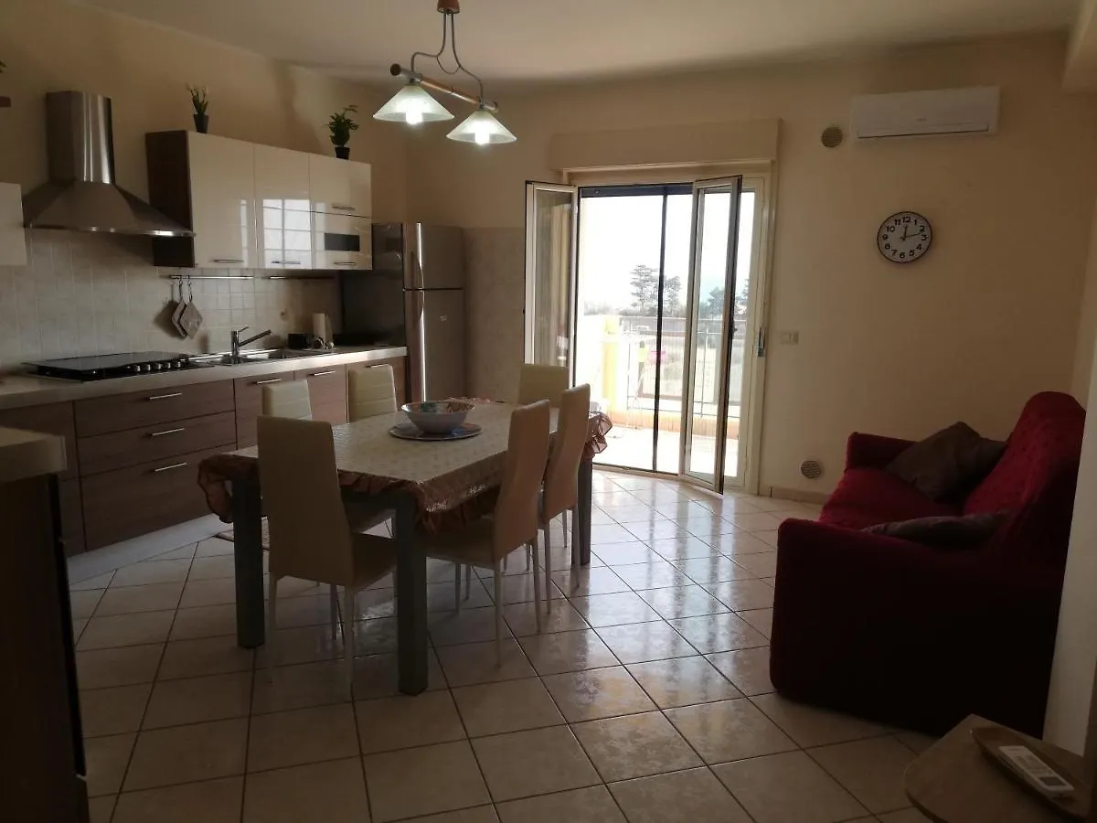 Il Posto Giusto Apartment Messina 0*,  Italy